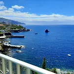 Superb Sea View Flat In Apartament