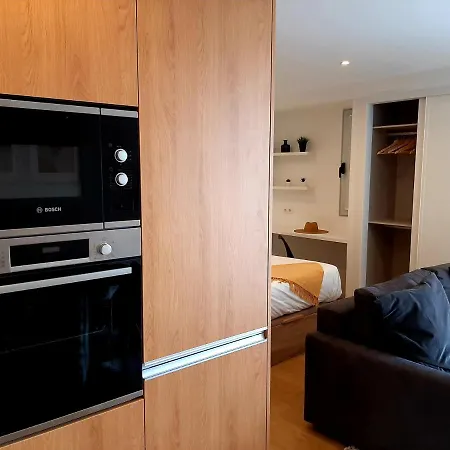 Daire Superb Sea View Flat In