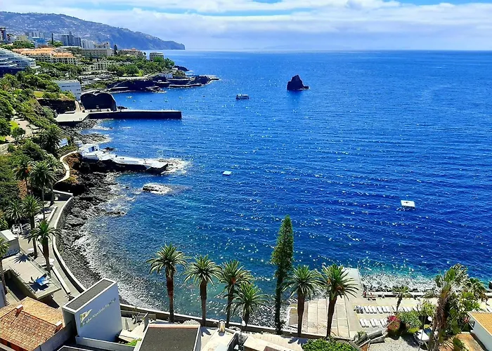 Superb Sea View Flat In * フンシャル