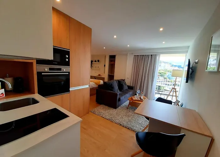 Superb Sea View Flat In